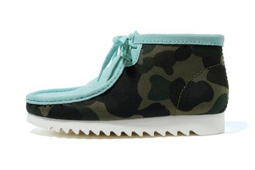 Clarks × A BATHING APE ワラビー【26】ダブルネーム 箱付 BAPE X CLARKS ORIGINALS X A BATHING APE BLUE WALLABEE BOOT