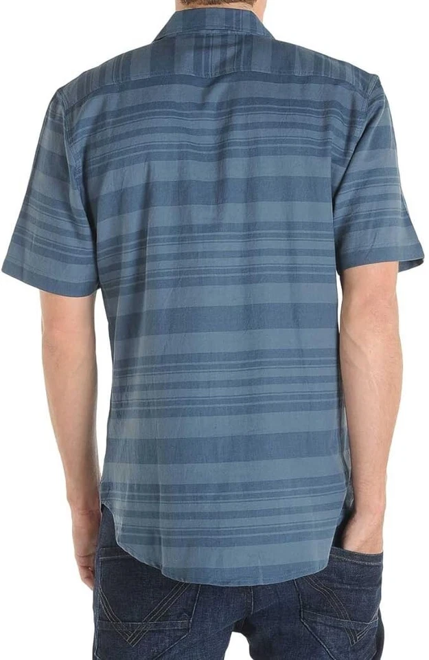 VOLCOM Men's S/S Button Shirt MOONAGE - TSM Size Medium - NWT - LAST ONE LEFT - Image 2 of 2