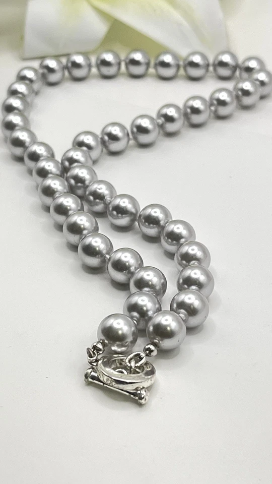 CAROLEE Gris Claro Perlas de Vidrio Plateado Cierre de Palanca 19.5" Foto 2 de 3