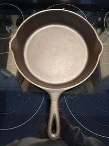 Cast Iron #8 10 Inch Round Frying Pan Flat-Bottomed. Possibly BSR