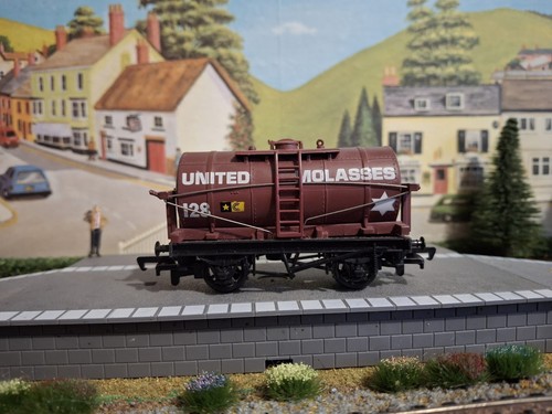 Mainline OO 37136 United Melasses Tank Wagon 128 Modell Rollmaterial ohne OVP | Zustand: New
