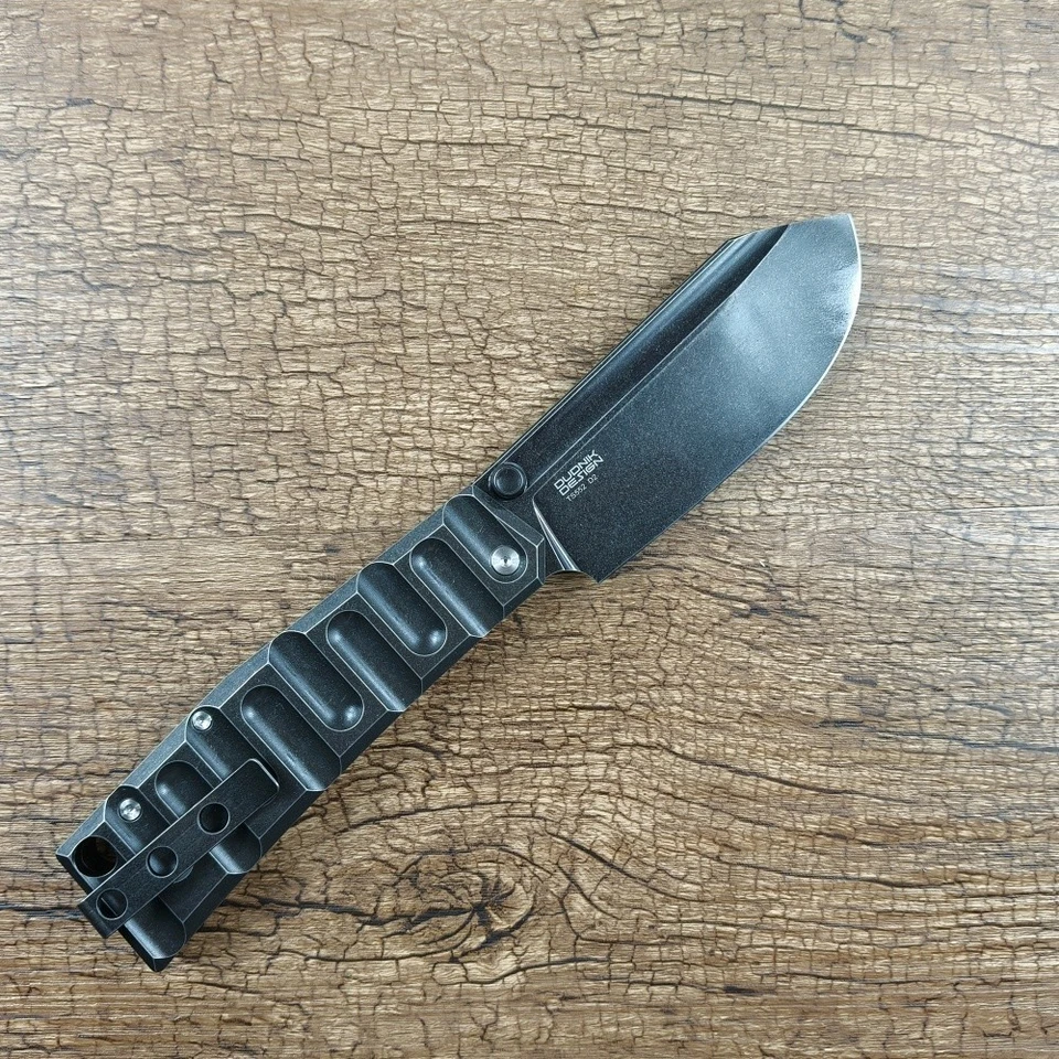 Cuchillo Plegable Exterior TWOSUN 4.25 Pulgadas Hoja D2 Negro Mango Titanio TS552 Foto 3 de 4