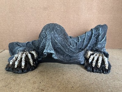 Design Toscano The Creeper From The Grave Garden Statue Halloween Decoration
