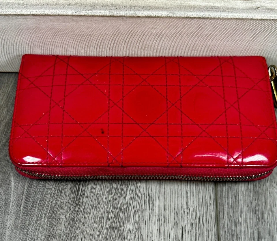 Бумажник женский Dior Passion розовый лакированный каннаж телячья кожа континентальный на молнии вокруг - Изображение 3 из 4
