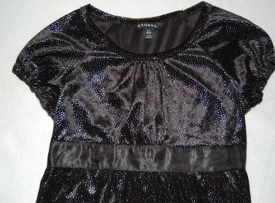 Vestido Niñas GEORGE Negro Volantes PLATA BRILLO Lazo Satinado L 10-12 Elegante Foto 2 de 4