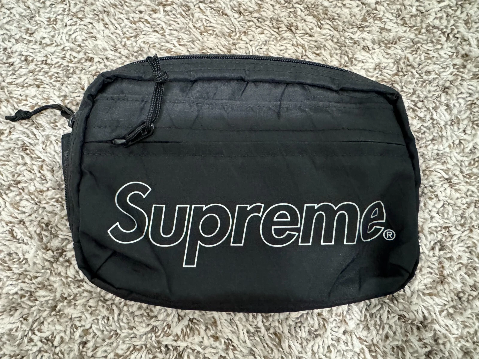 Sac bandoulière Supreme FW18 noir (SUPP061) occasion (meilleur état) rare