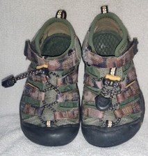 KEEN Newport H2 Outdoor Hiking Sandal Toddler Kid Size 9 Green Black Camo