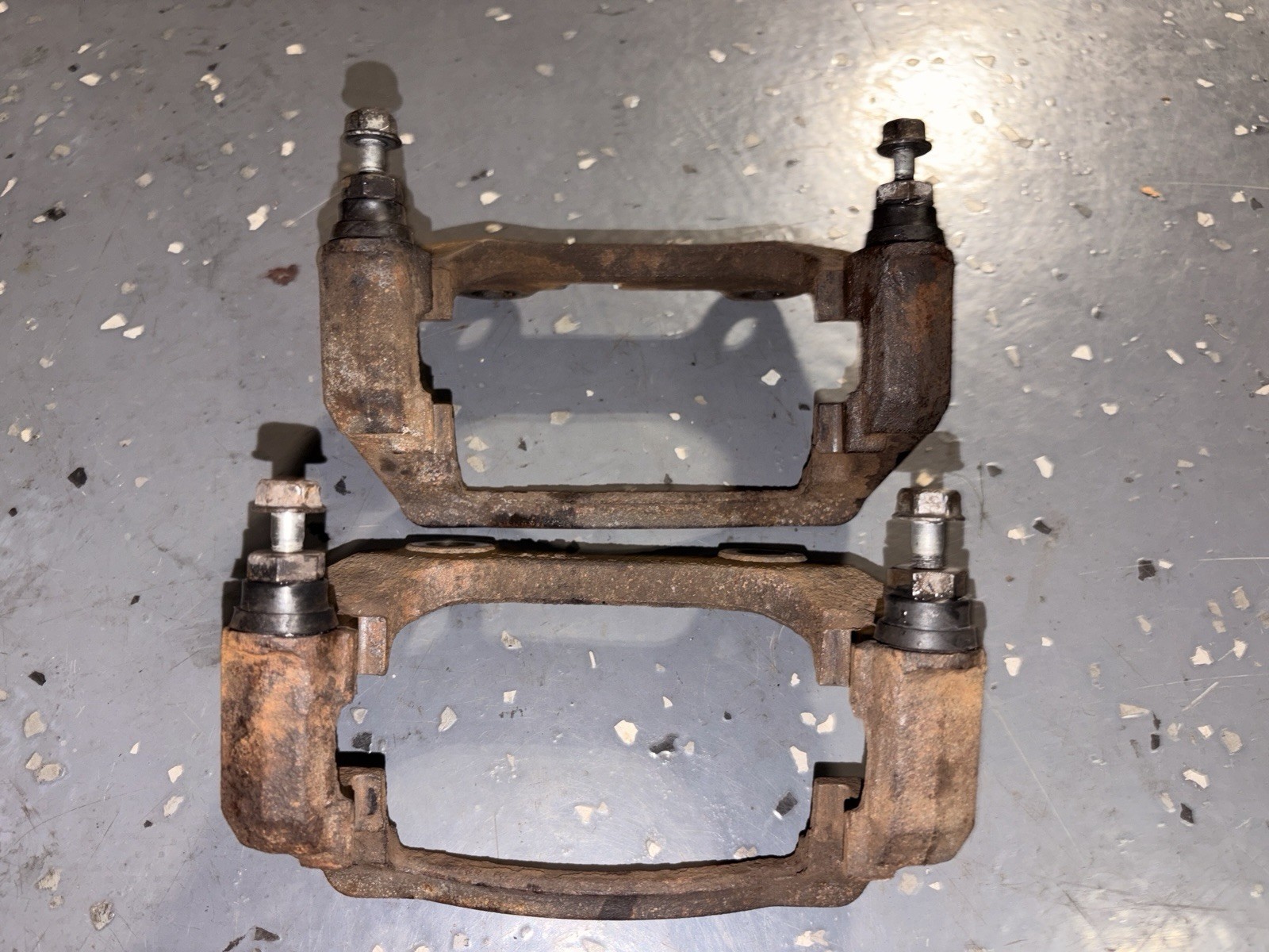 Rear Caliper Brackets from 02-09 Chevy Trailblazer GMC Envoy Rainier OEM