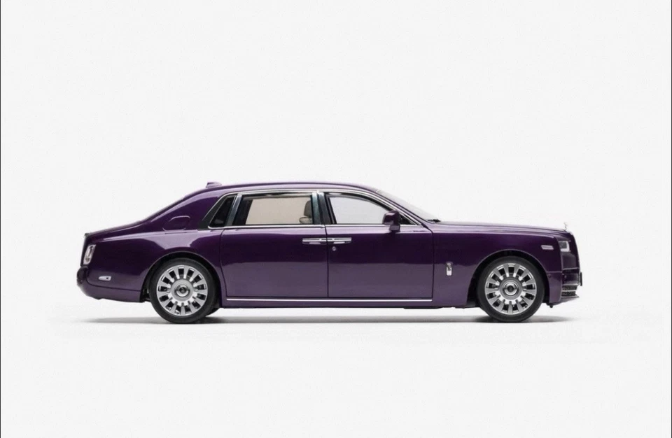 1/18 Rolls-Royce Phantom VIII Purple Diecast Limited 249 PC Dealer Edition - Image 3 of 4