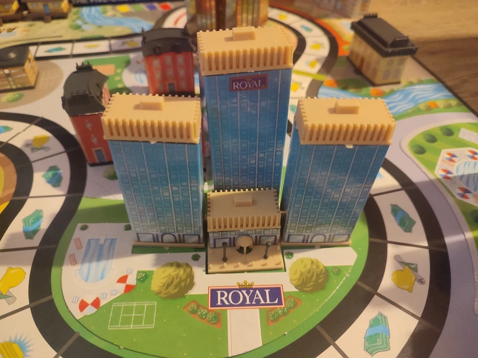 MB Games Hotel Board Game - Complete Milton Bradley  - Image 3 of 4