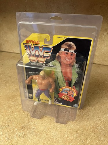 WWF Hasbro Owen Hart Yellow Card Series 7 MOC Vint...