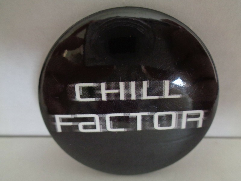 Vintage 1999 "CHILL FACTOR" Movie Promo Pin / Button - HTF - Great Condition