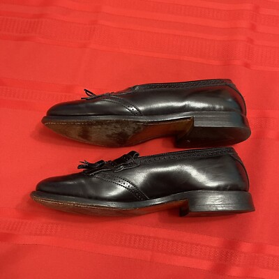 Allen Edmonds Bridgeton Black Brogue Tassel Kiltie Loafers  display picture 3