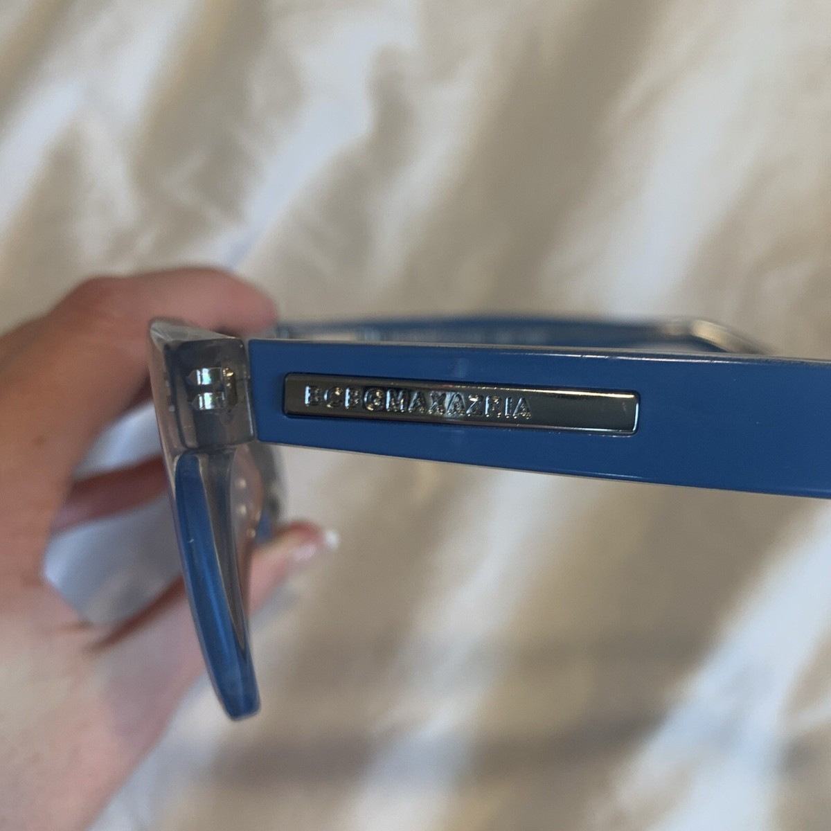 BCBG Maxazria New Womens B834 Sunglasses Blue Clear  display picture 3