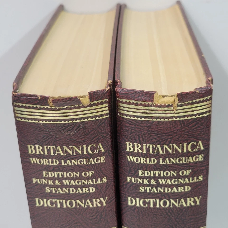 Funk Wagnalls Standard + Britannica World Language Dictionaries Vol. 1 & 2 (A-Z) - Image 2 of 4