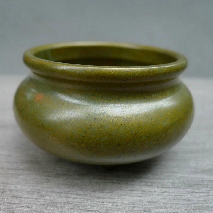 Quemador de incienso de cobre colección de tesoros trípode de cobre cenicero creatividad,  Foto 3 de 4