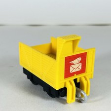 Thomas the Train Yellow Mail Open Cargo Car Trackmaster 2017 Pull Along