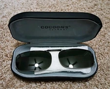 Cocoons Sunwear Brown Lens Polarized Clip-on Sunglasses Metal Frame w Hard Case