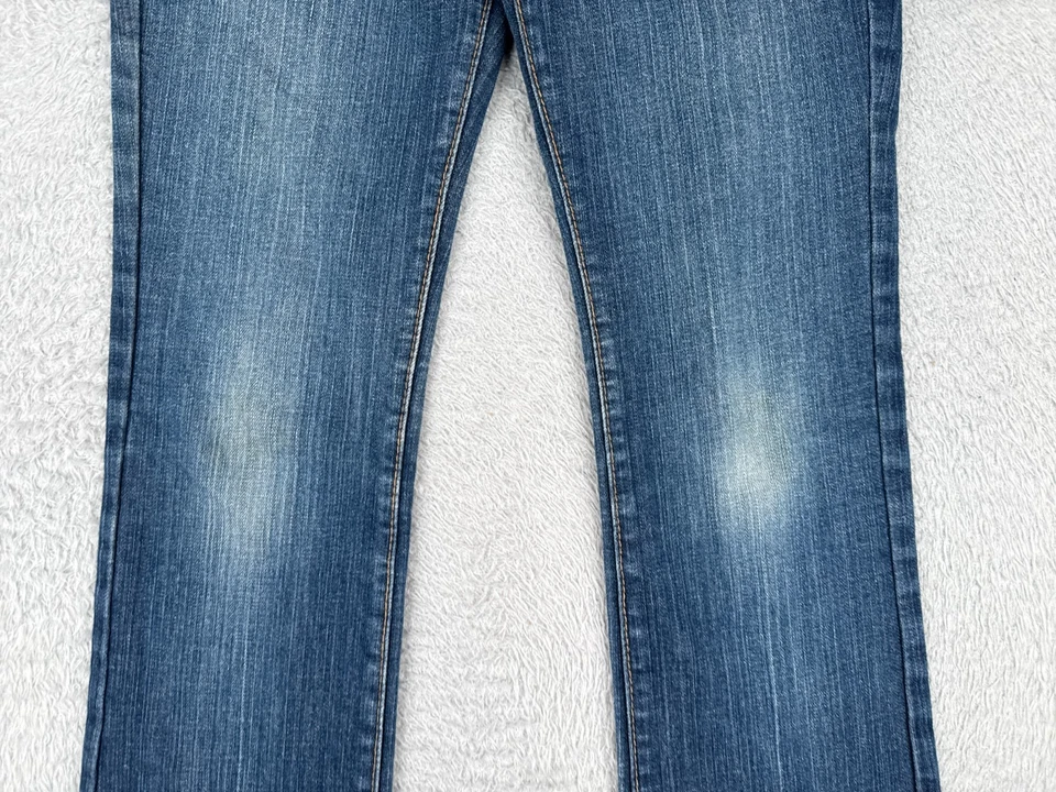 Old Navy Jeans Juniors 1 Blue Denim Medium Wash The Diva Bootcut Low Rise 28x29 - Image 3 of 4