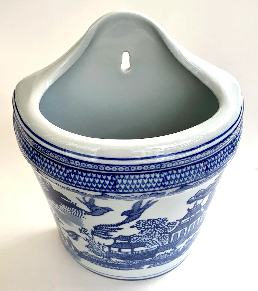 Vintage Chinoiserie Porcelain Wall Pocket Vase Planter Blue White Asian Design