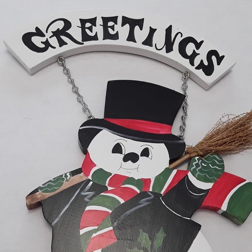 Muñeco de nieve hecho a mano colgante de pared adorno de invierno madera 14" vacaciones Navidad interior - Imagen 3 de 5