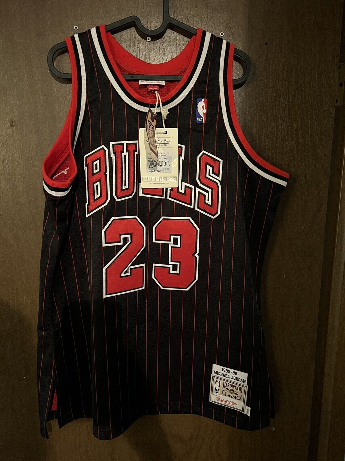 Chicago Bulls Michael Jordan 1997 Alternate Authentic Jersey By Mitchell &  Ness - Black - Mens