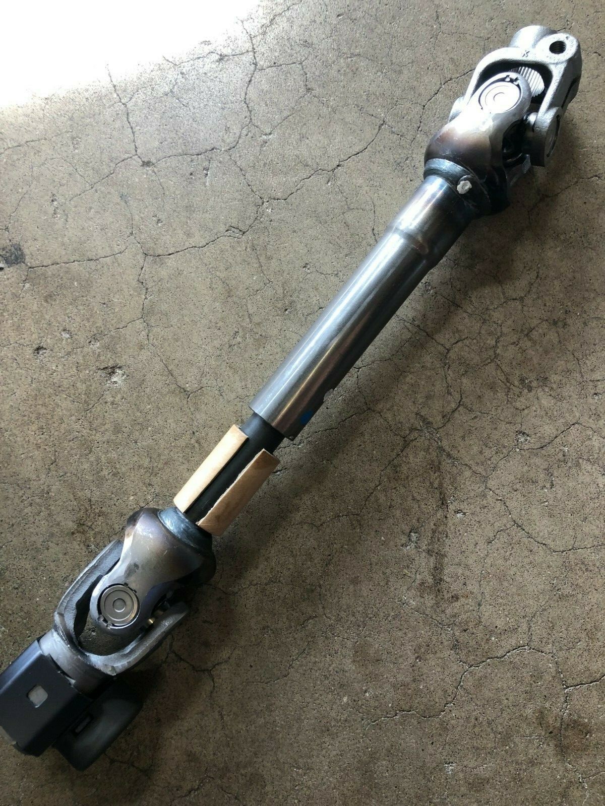 NEW OEM NISSAN SENTRA 20072012 INTERMEDIATE STEERING SHAFT / KNUCKLE