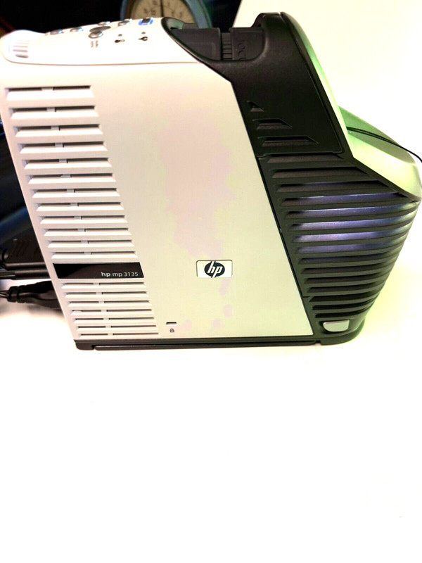 HP MP DIGITAL PROJECTOR 3135  CRVSB  03AP
