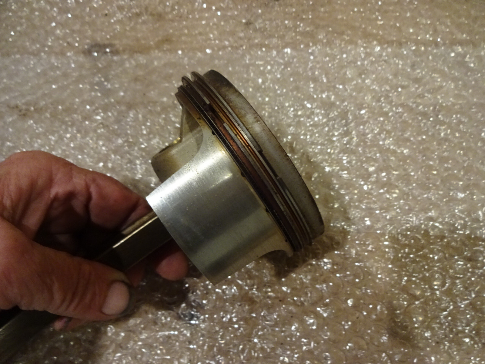 Maserati 4200, Quattroporte-LH Engine Piston & Con Rod Cyl# 8 -P/N 198412-192402
