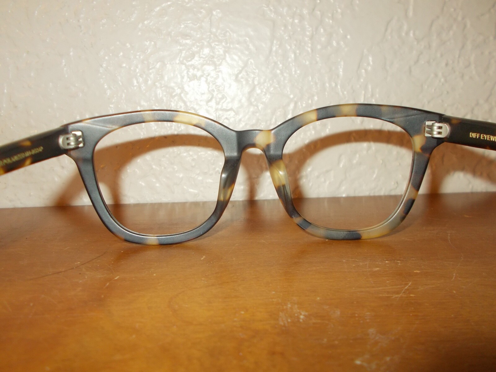 Diff Eyewear Ryder Matte Tortoise Frame Sunglasses - image 6