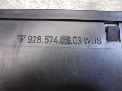 Porsche 928 Right Side Door Card Air Vent 92857408803 - Picture 3 of 3