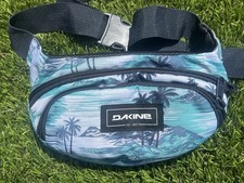 Dakine Hip Pack Fanny Bag Waist Hawaiian Tropical Palm Trees Vacation Isla Zip