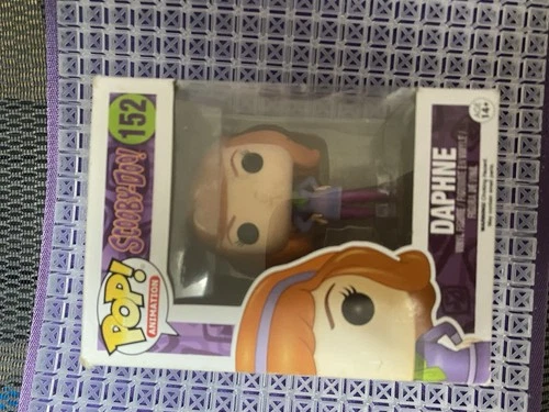 Funko Pop! Vinyl Scooby-Doo Daphne Blake #152 Animation Collectible Vinyl Figure