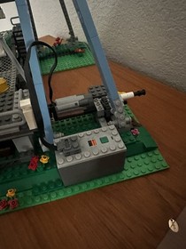 LEGO CREATOR: Ferris Wheel (10247) (fully built)