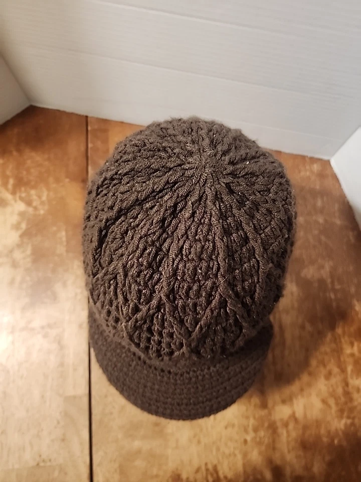 Marmot Hat Beanie Fitted ADULT One Size Brow Knit Visor Brim Crochet Winter Warm - Image 2 of 4