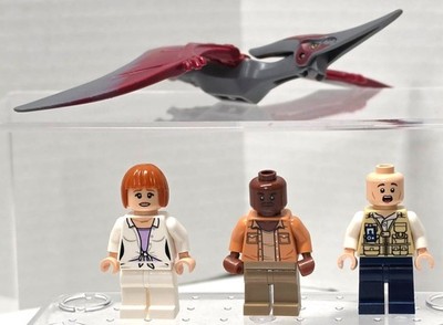 LEGO Jurassic World Lot Vet jw006 Barry Claire + Pteranodon Dinosaur