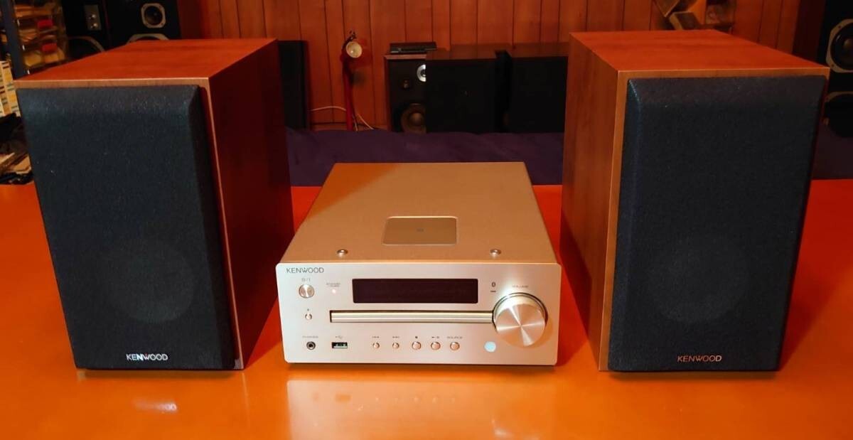 Kenwood K-515-N Compact Hi-Fi Audio System Gold Bluetooth Kenwood K-515-N Compact Hi-Fi Audio System Gold Bluetooth