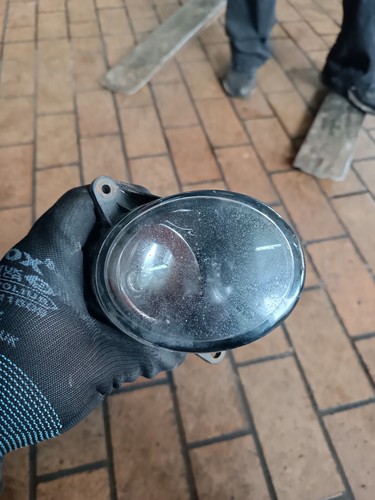 Audi A6 4B C5 Nebelscheinwerfer Nebelleuchte rechts HELLA 246556-00