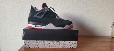 Air Jordan 4 Retro Bred