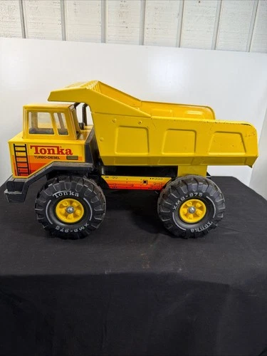 Vintage 1980s Mighty Tonka XMB-975 Metal Dump Truck Yellow Turbo Diesel