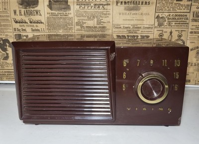 Vintage Viking AM Tube Radio Plastic Brown Model RM 318R-Working