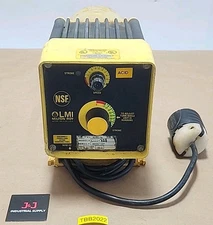 *PREOWNED* LMI Milton Roy C111-72S Electromagnetic Dosing Pump 2.5Gph + Warranty