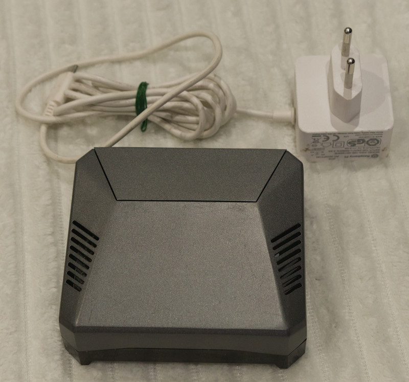 Raspberry Pi 4 Model B 4GB Argon Case M2 512gb Official Power Supply