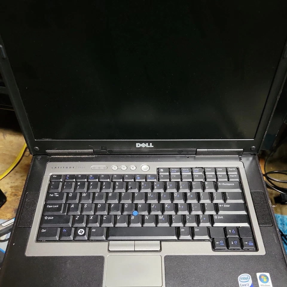 Pair of Dell Latitude D830 Intel Core 2 Duo CPU  - Image 2 of 4