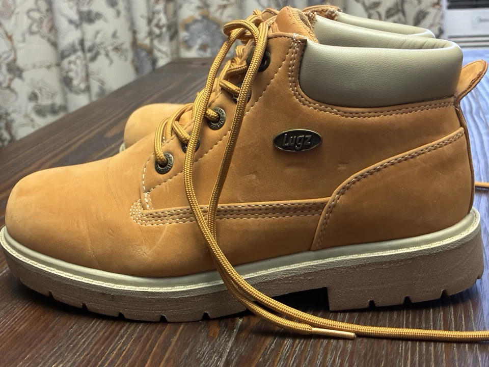 Lugz Women's Ankle Hiking Boots Logger Camping Tan Suede, Size 7 - Image 2 of 4