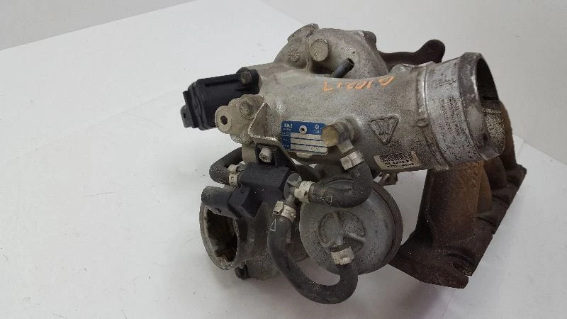 Colector de escape 2.0L Turbo Motor ID Bpy Se adapta 06-08 AUDI A3 492348 Foto 2 de 4