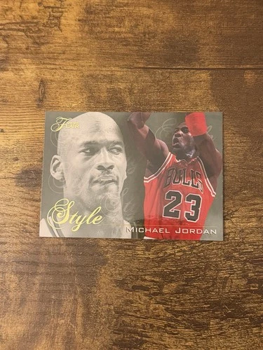 MICHAEL JORDAN 1995-96 Flair #235 “Style” Subset 🔥 Chicago Bulls