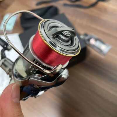 Shimano 18 Stella 1000SSSPG Saltwater Spinning Reel Used