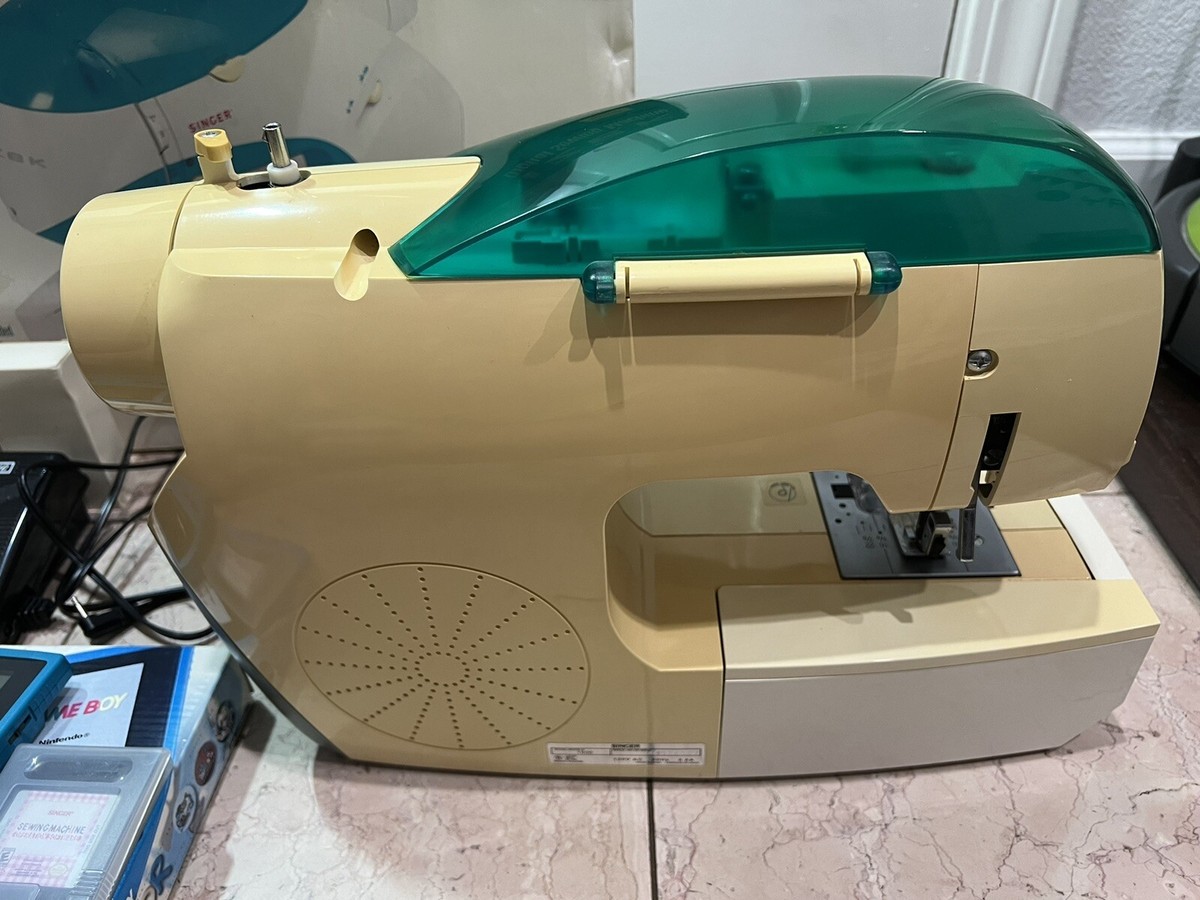 Singer Izek Sewing Machine Gameboy Color Works! Please Read