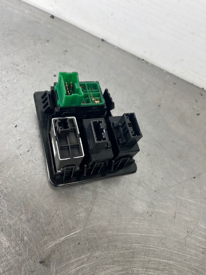 2012 NISSAN QASHQAI I J10,JJ10E,NJ10 HEADLIGHT HEIGHT ADJUSTER 25190